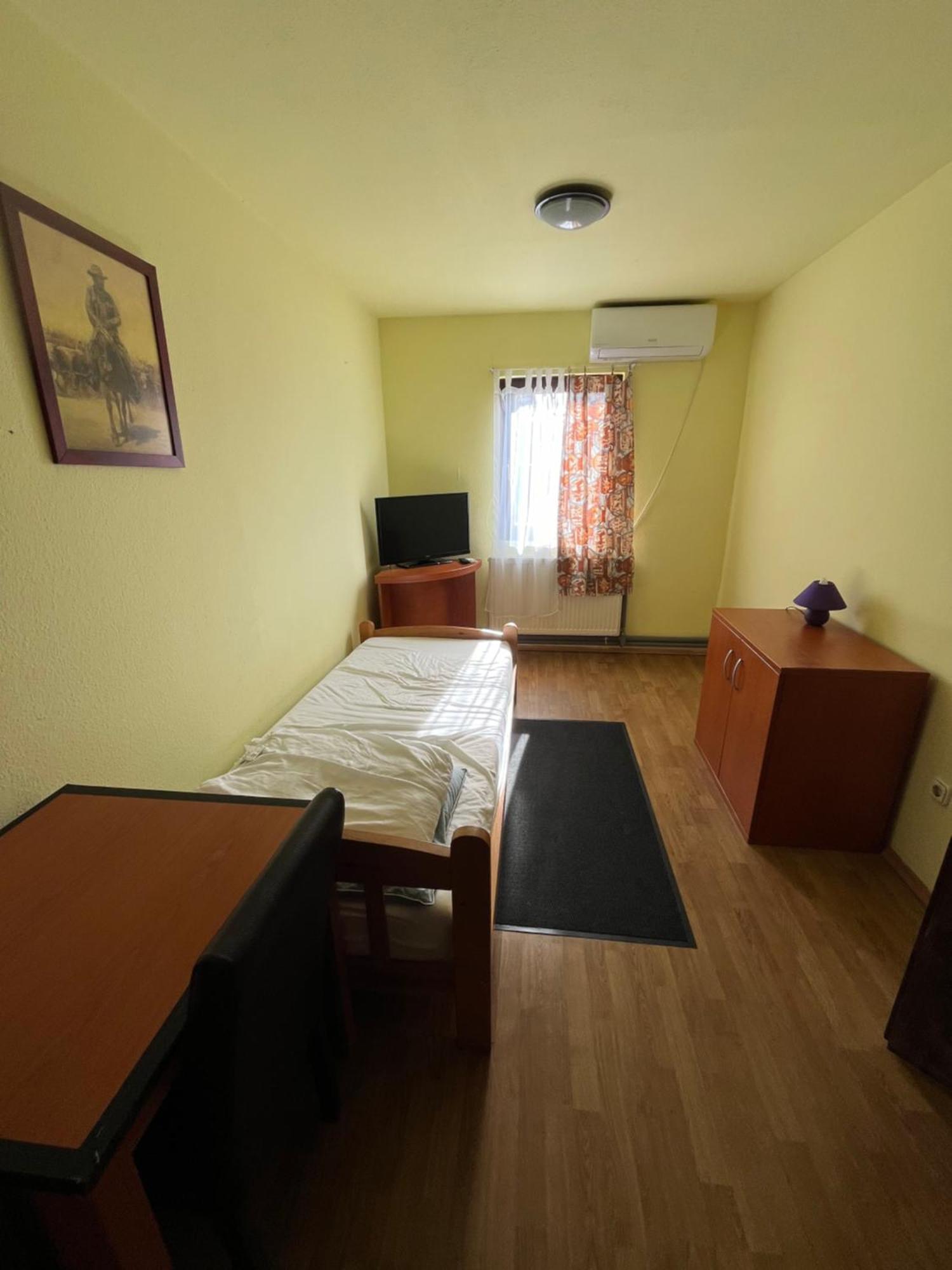 Williams Village Bowling & Country Club Motel Budapešť